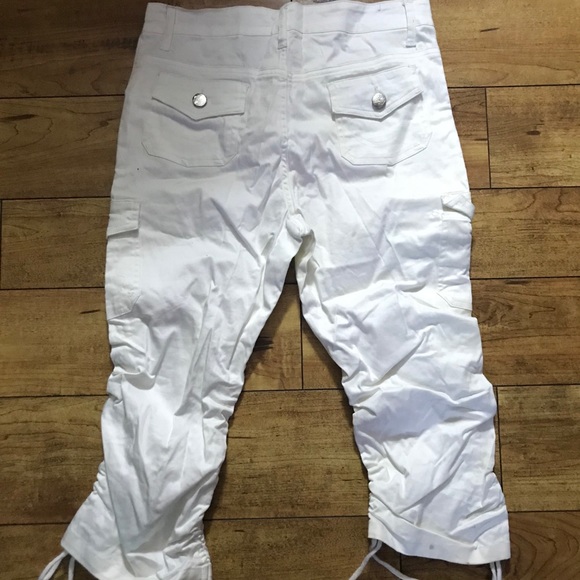 đź‘–Crest Jeans Kids Capri Pantsđź‘– - Picture 2 of 5